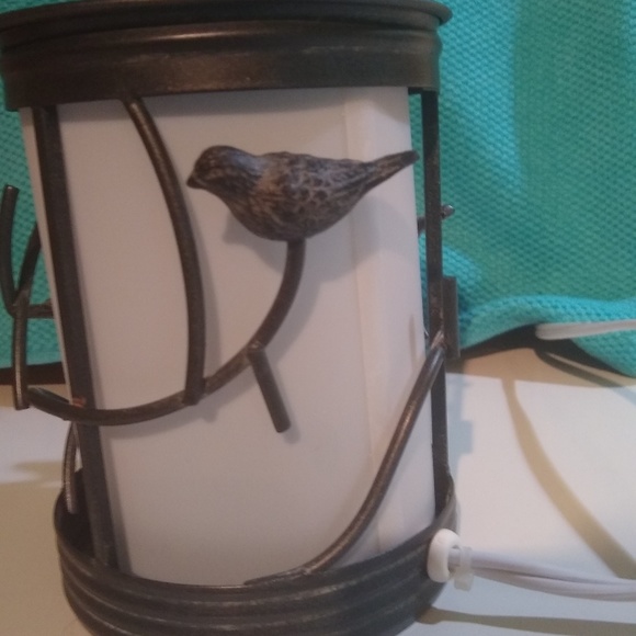 Scented Illuminated Wax Cake Diffuser, Electric - Picture 7 of 8